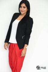 Rashmi Gautam Interview About Next Nuvve Movie